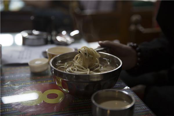 西藏的特色美食都在这里了，有些你都没听过！