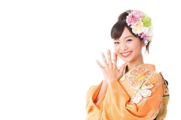 日本和服的背后都有一个包,它的作用可不仅是装饰,还有大用处