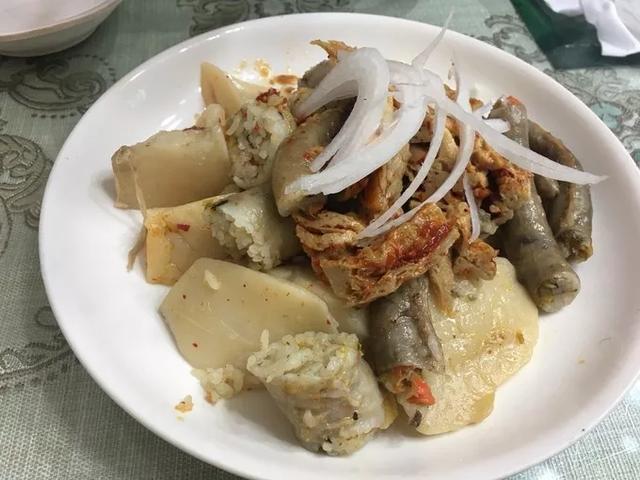 新疆美食太多太多,就是为了吃也值得去一次,何况还有那么多美景