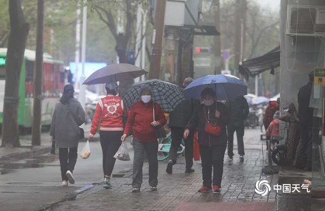 春寒料峭 河北石家庄降雨又降温