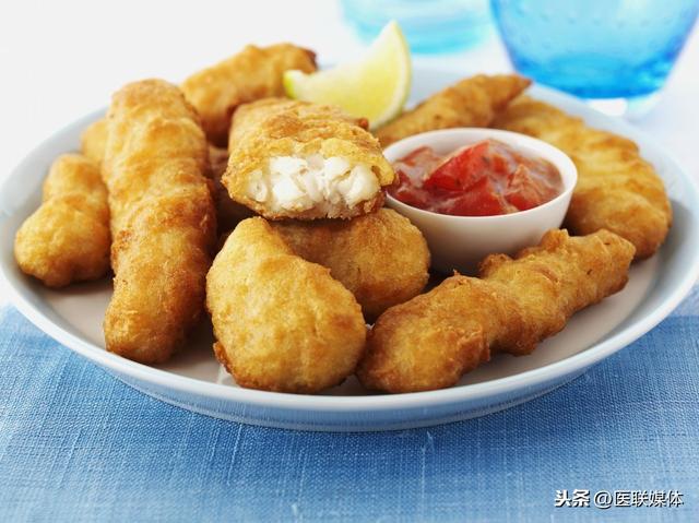 经常便秘的人,应远离这5种饮食方式,早知道早受益