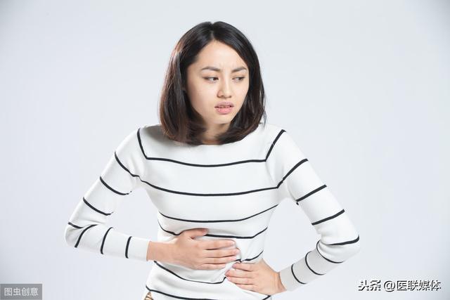 湿气重的人,大多会有4个“身体特征”,稍微留意下就能察觉