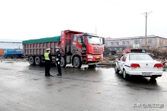 哈市交警部门重拳整治“大货车”交通违法