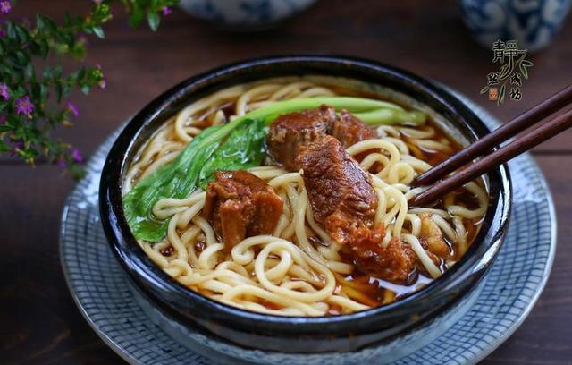 美食精选五款家常味面食,做法简单,非常好吃,晚饭吃一碗特别美