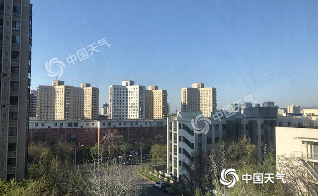 北京晴暖继续最高温可达25℃ 利于花粉及飞絮传播注意防护