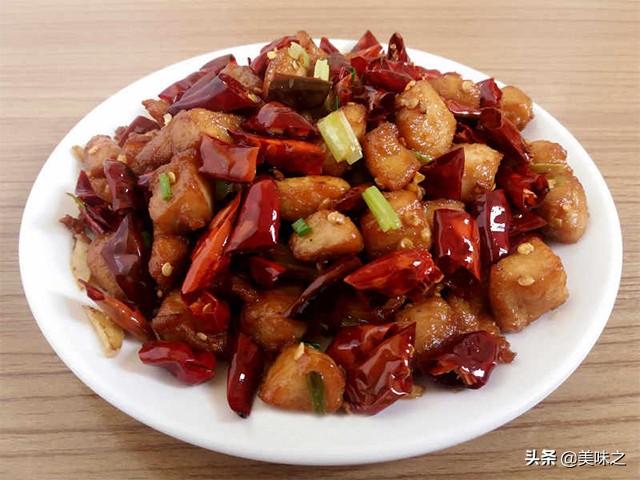 香辣下饭的辣子鸡丁15种做法，咸鲜醇香可口，是款难忘的美味佳肴