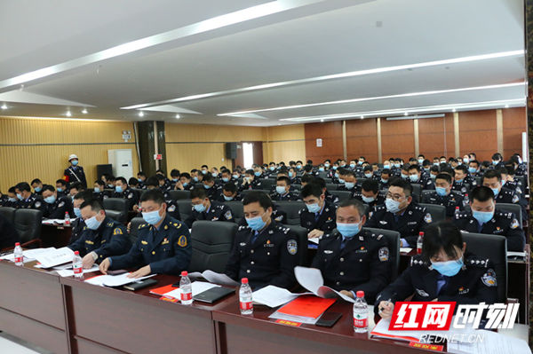 湖南省高警局娄底支队召开2020年公安交通管理工作会议