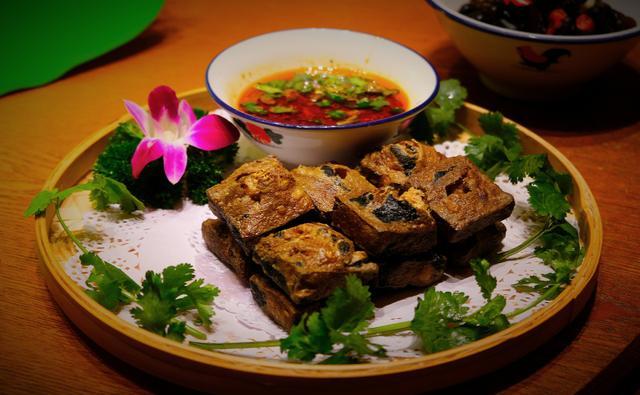 打卡“老字号”湘菜馆,感受浓浓“老长沙”味道,分量大,太实惠