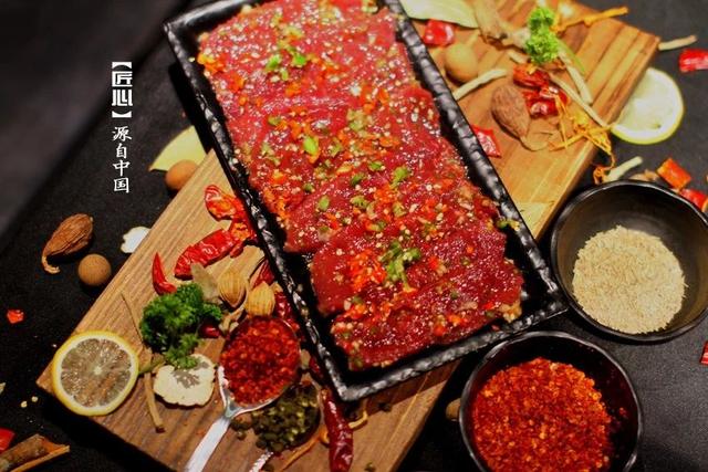 入选北京必吃榜的安徽火锅，到底有什么魔力，一等位就是4小时