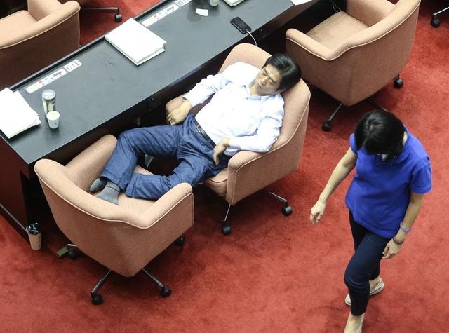 体力不支,通过四个好习惯,可以改善它