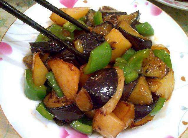 最经典的5种东北美食,不仅有大锅炖菜,还有家常小炒