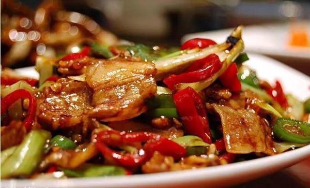 最经典的5种东北美食,不仅有大锅炖菜,还有家常小炒