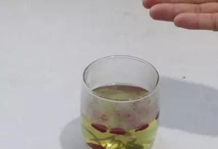 蒲公英是泡水好还是煮着喝好呢?现在学还不晚,别不当回事