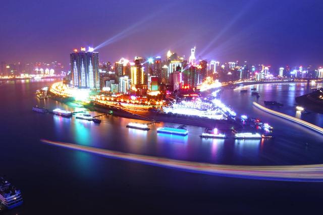 最适合穷游的三座城市,不仅消费低,很多景点都是免费