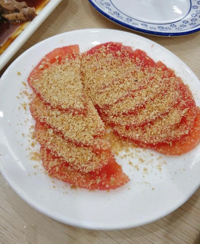就靠一碗黄鳝饭,稳坐水围村的美食榜首,好味道果然都在街头巷尾