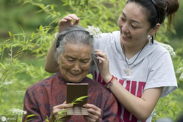 寿命长的人,四个坎能顺利过去,若你都做到,恭喜你很健康