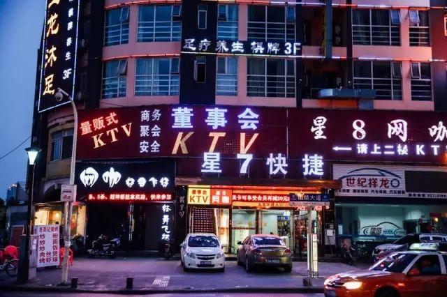 武汉高校周边美食,10块钱喂饱你的青春!