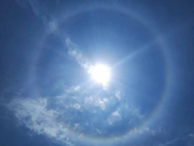 河源天空惊现罕见“日晕”奇观!刷爆朋友圈的它究竟是怎么来的?