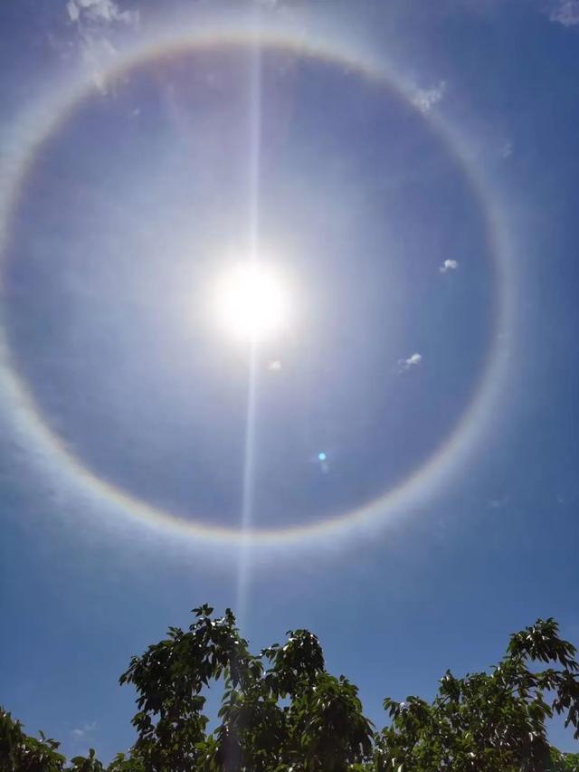 贵州多地天空出现日晕刷屏朋友圈？原来日晕照片要这样拍才好看！