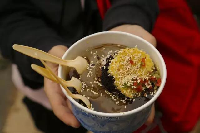 云南最酸最甜最苦最辣的美食,你吃过几种?