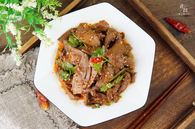 今日立夏,入夏后这种肉要多吃,清热消燥热,顺利度过炎热的夏天