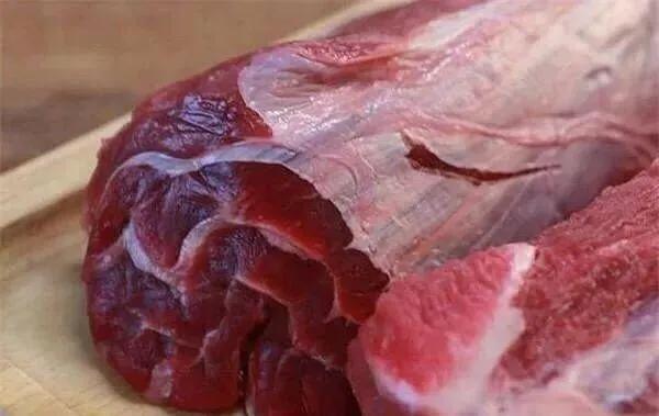 一斤生牛肉能卤多少熟牛肉？怪不得店家爱卖卤牛肉，暴利得很呐