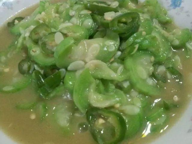 夏天受欢迎的3种蔬菜,豆角上榜,它已经成为每日必备蔬菜