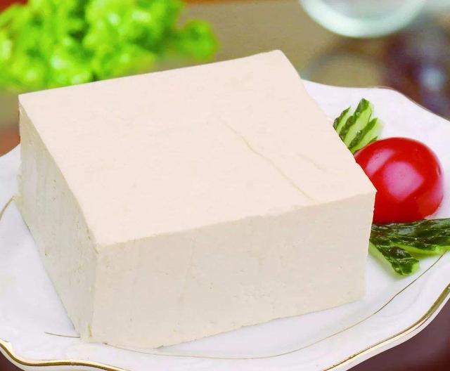 豆腐不用放冰箱,教你正确保存方法,放10天不酸不坏很新鲜