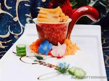 美食推荐:东江盐焗鸡、富贵酥丸、古法酱萝卜皮制作方法
