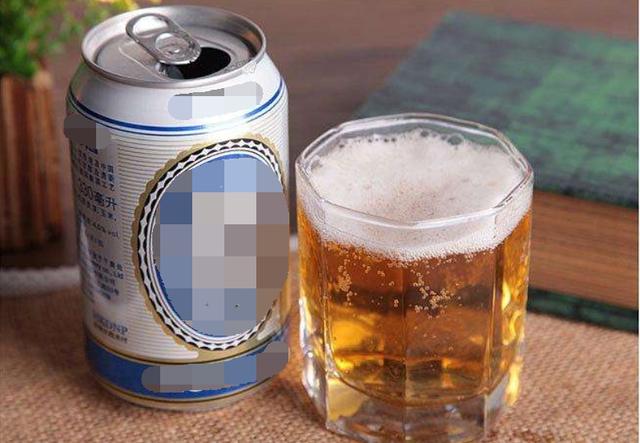 “罐装”和“瓶装”啤酒有哪些区别?知道后,买酒不吃亏!