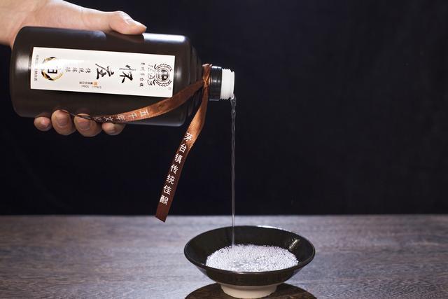 150元以内,口感不输茅台的白酒推荐,普通家庭自己喝,太合适了