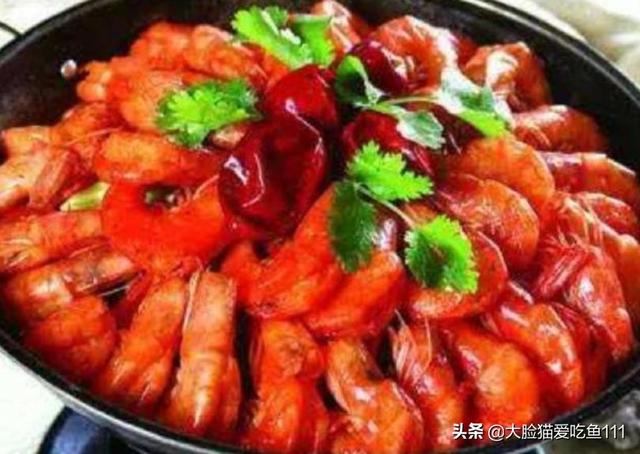 美食大连,带你揭秘那些来大连必吃的特色美食,快来尝尝不后悔哦