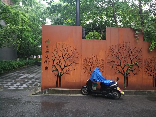 杭州被游客忽略的千年景区，10公里景点全免票，坐游船仅3元