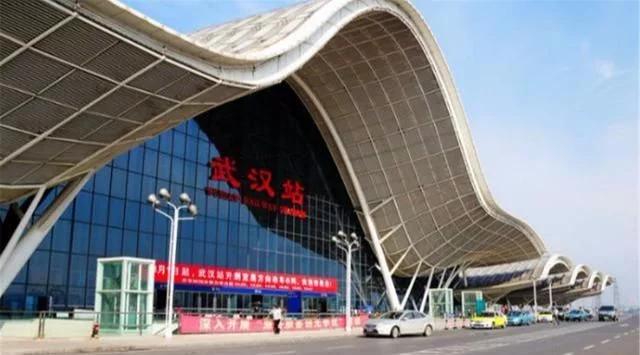 中国“最美”火车站,建造花费140亿,连外国人都称奇
