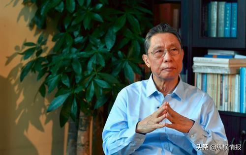 天气越来越炎热,大街上很多人开始摘下口罩,钟南山因此发出警告