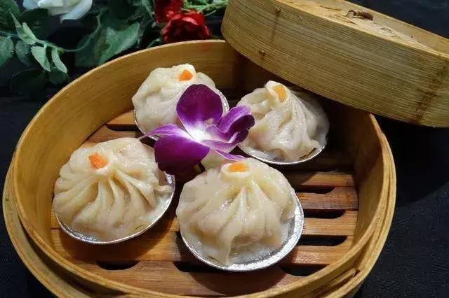 上海最具特色的5大美食,吃一次就念念不忘,吃货千万不要错过