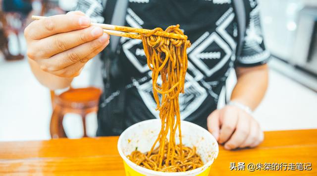 来“吃货的天堂”成都,不可错过的五大特色小吃,你吃过哪几种?