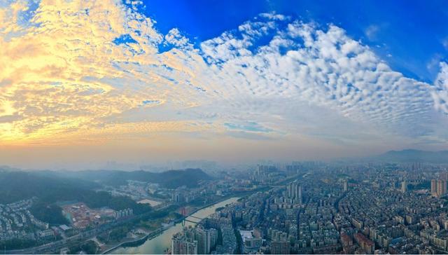 美图来袭!今天的江门美炸了,未来几天天气有惊喜……