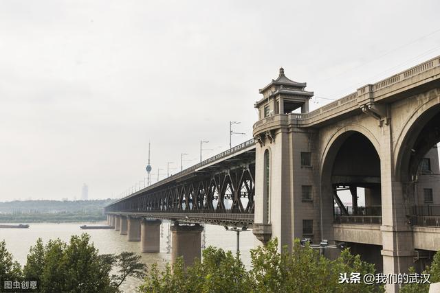 交通枢纽地位领跑全国傲视华中,武汉的底气到底在哪里?