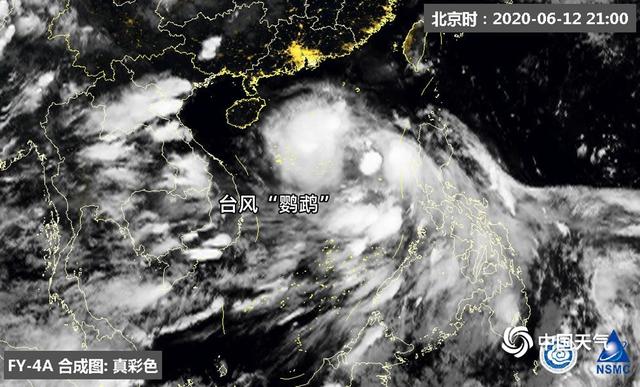 星眼看台风：台风“鹦鹉”高清云图