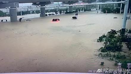 南京今夜明天中到大雨，局部暴雨，18号暴力梅杀回马枪