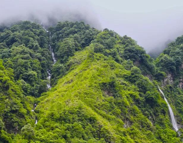 曾经在地震中“消失”的彭州回龙沟又回来了!7月10日正式开放