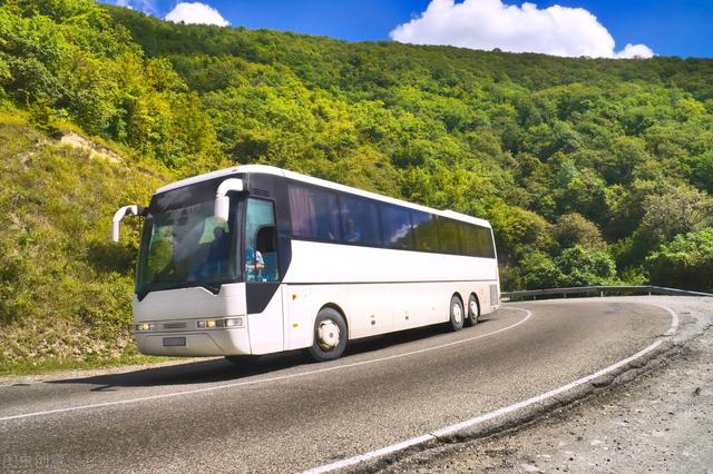 交通运输部:继续暂停省际旅游客运