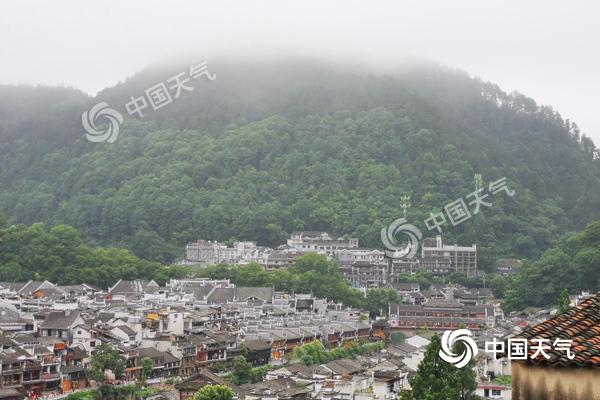 湖南将遭持续强降雨 怀化娄底等多地局部有大暴雨