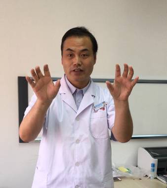 改善失眠，常对头部做这个动作！所有人都适用，快学~
