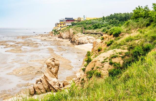 辽宁最佳避暑胜地,白天平均22度,深夜要穿外套,吸引游客来度假