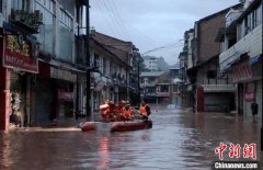 泸州市等地境内出现强降