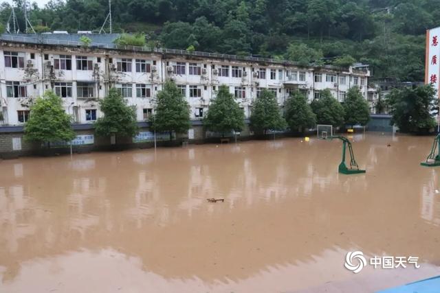 云南盐津遭遇入汛以来最强降雨 多地受灾严重