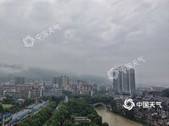 暴雨预警中断今日南方雨