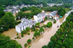 安徽歙县高考语文因暴雨